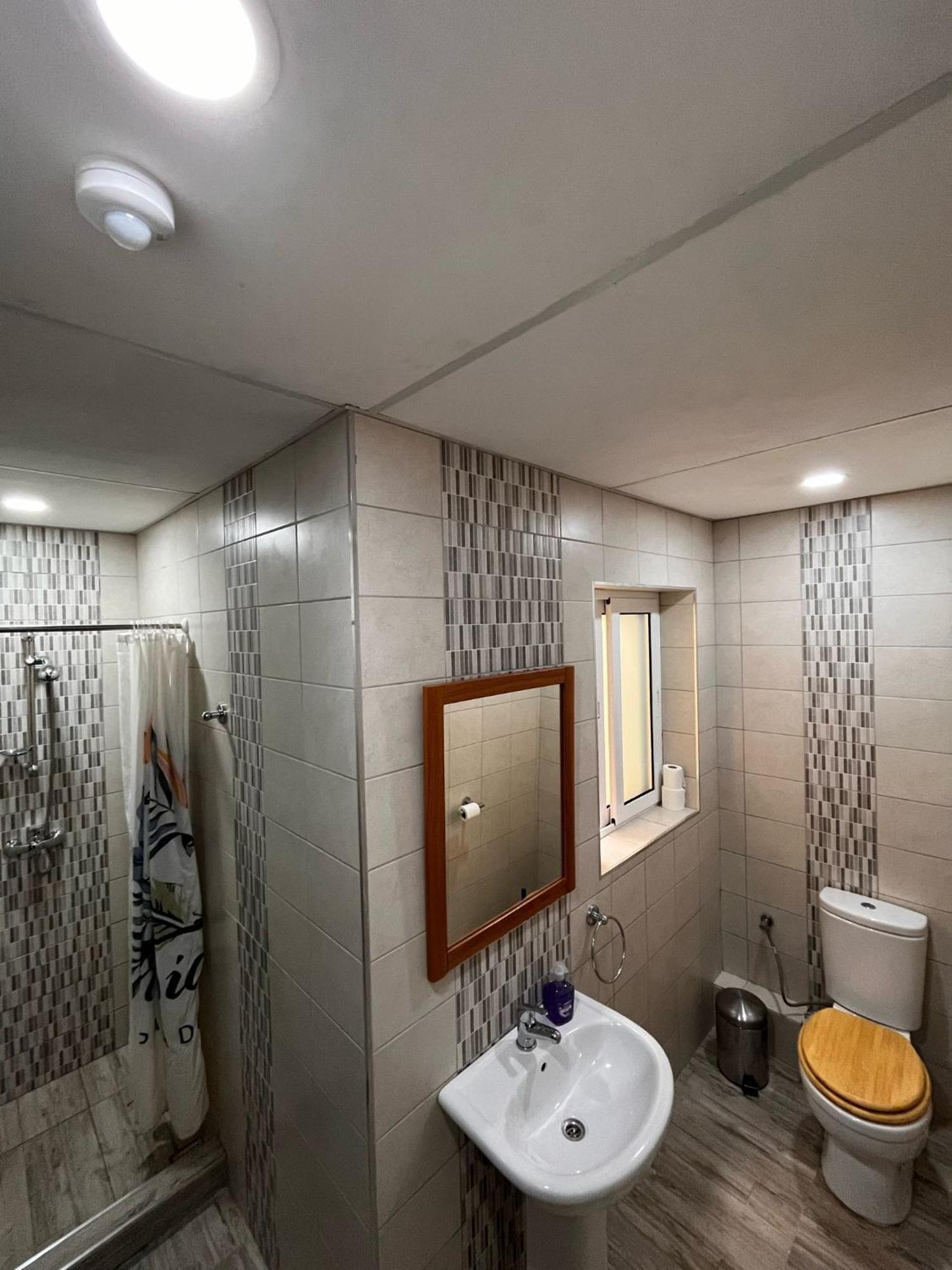 Next To Sliema Stay, Cozy, Air-conditioned, Self Check-in * Gzira